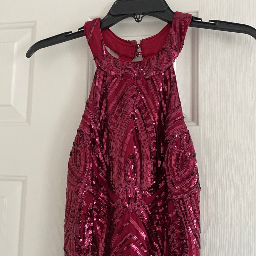NWT size 6 beautiful fishtail beaded sequined maxi gown